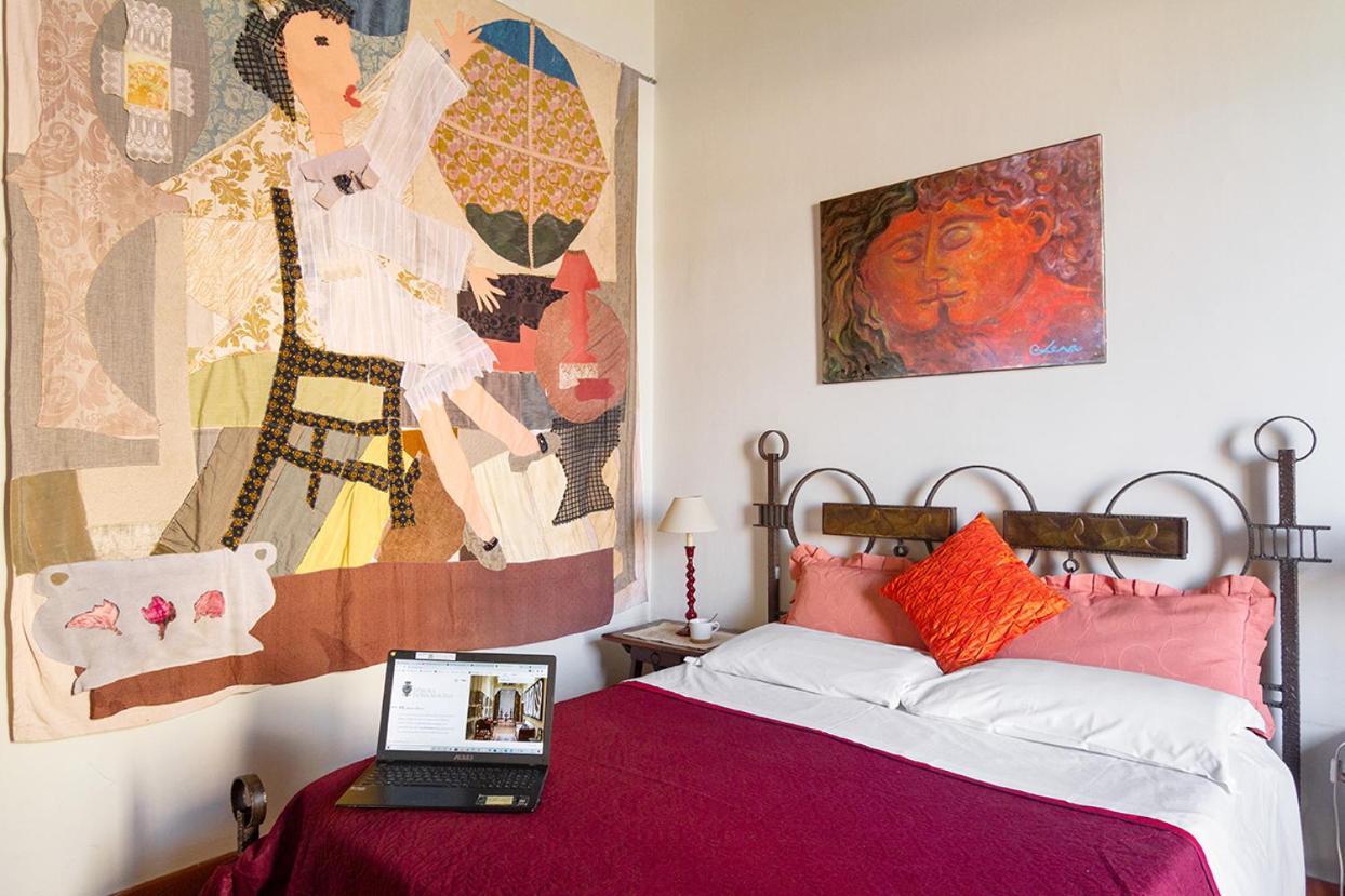 Donna Regina Dimora D'Epoca Apartamento Nápoles Exterior foto